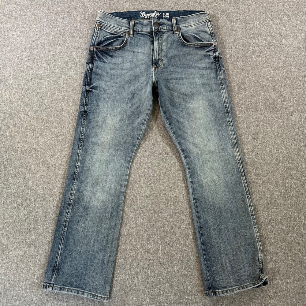 Wrangler Retro Slim Boot Jeans Mens 32x30 Blue Denim 1077MWZGL Medium Wash
